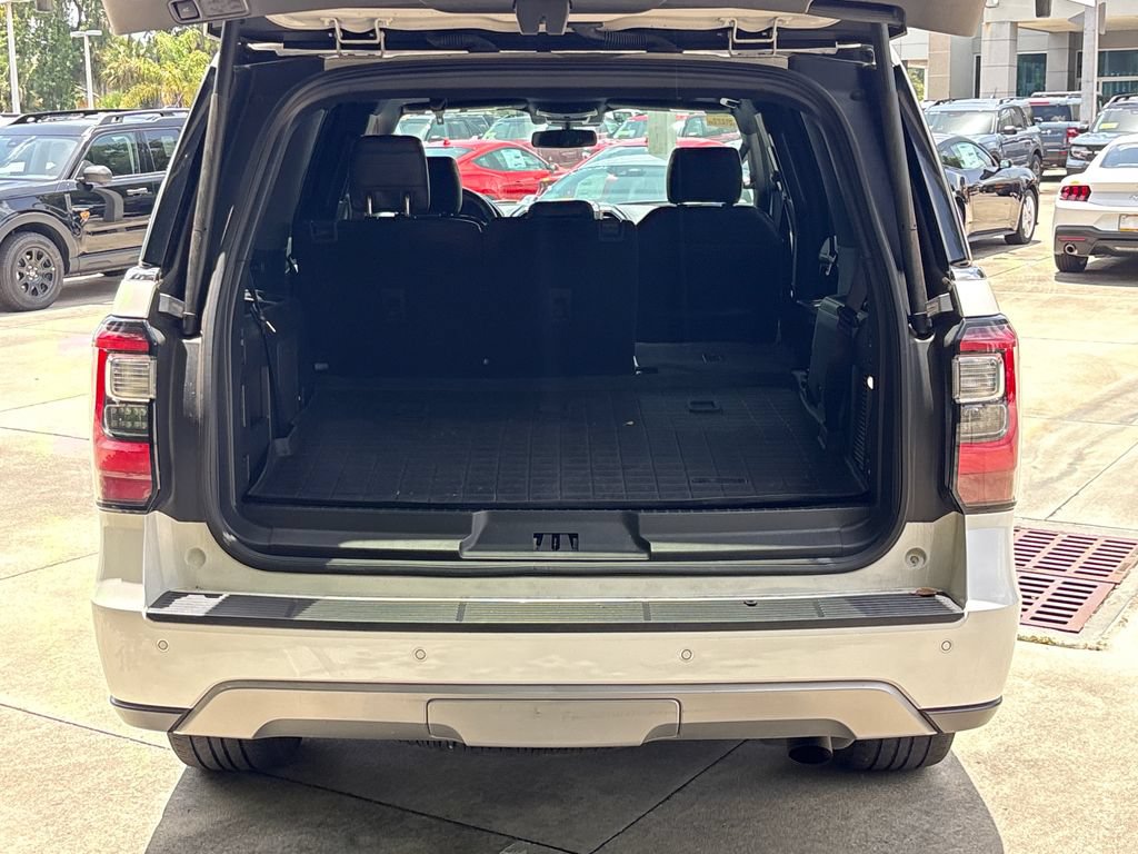 Used 2019 Ford Expedition Limited w/ Special Edition Package RWD image 32