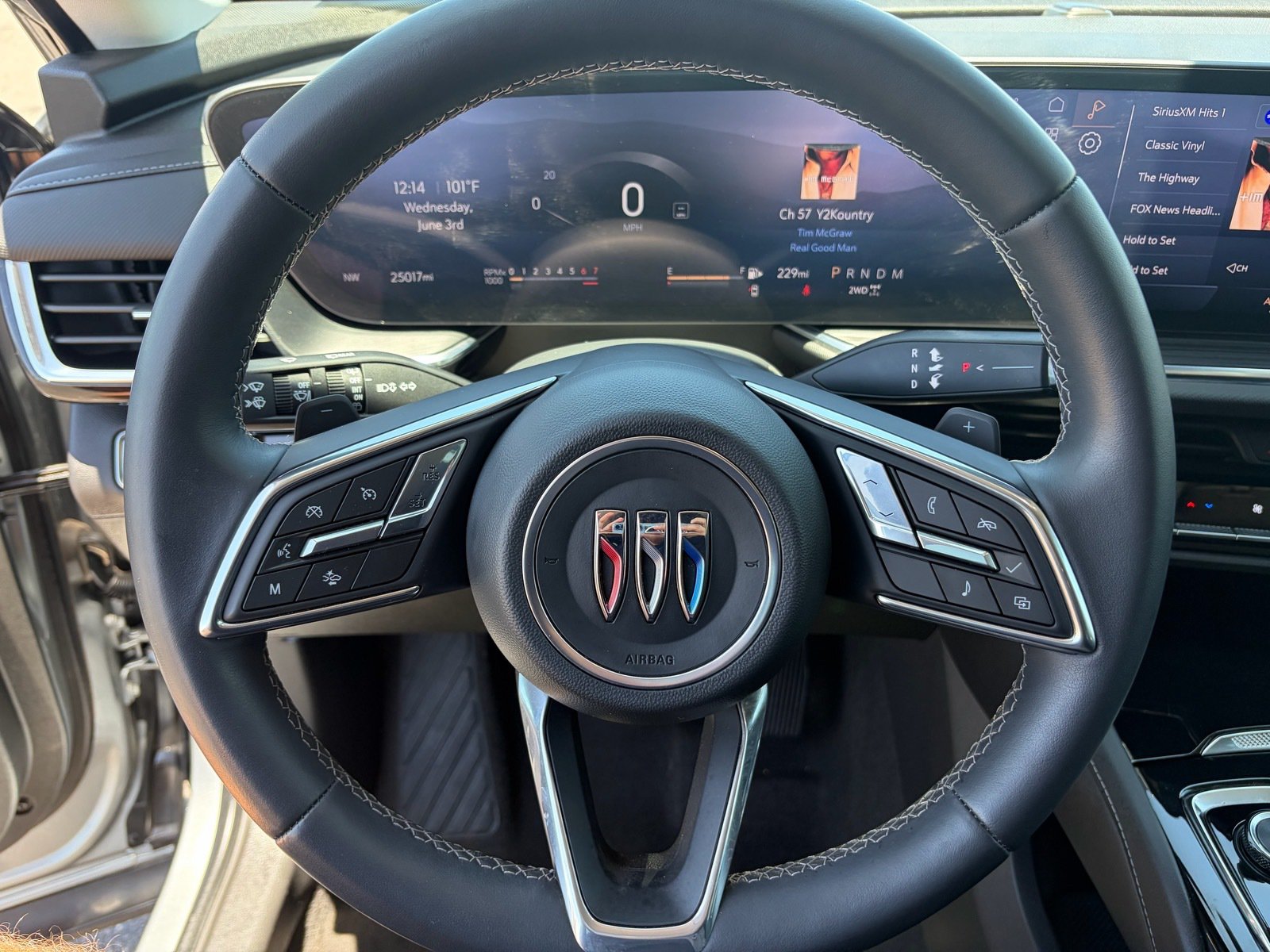 Used 2025 Buick Envision Preferred AWD/4WD image 14