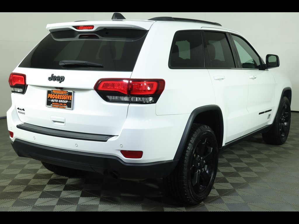 Used 2021 Jeep Grand Cherokee Freedom Edition image 2
