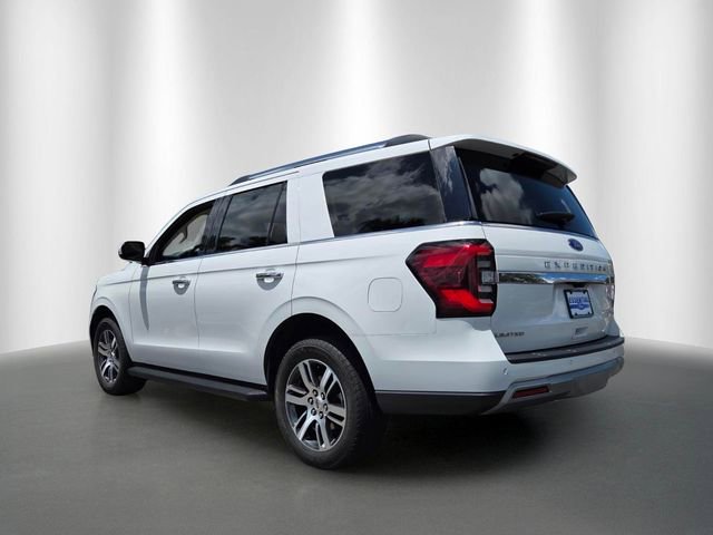 Certified 2024 Ford Expedition Limited RWD image 3