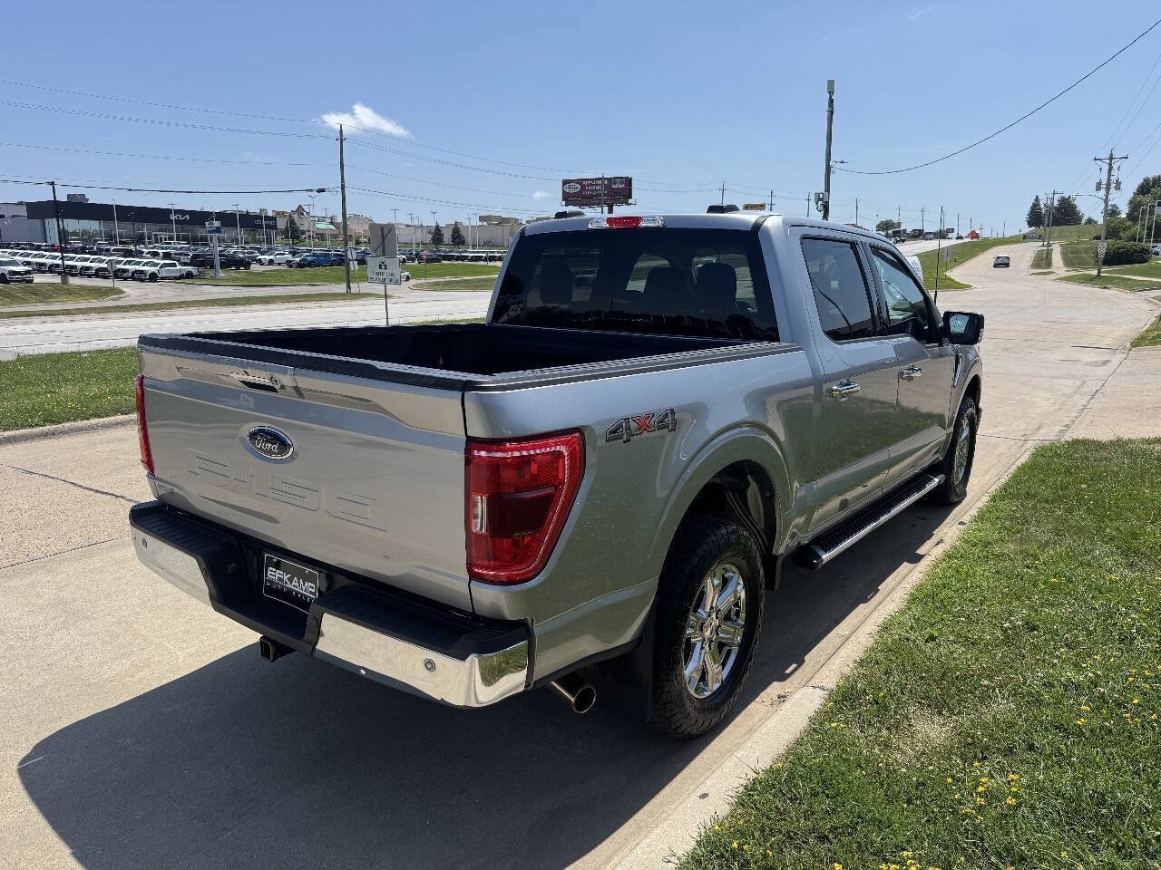 Used 2023 Ford F150 XLT w/ Equipment Group 302A High AWD/4WD image 5