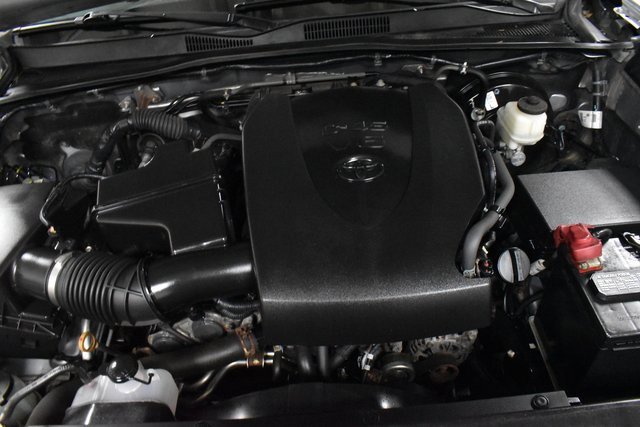 Used 2019 Toyota Tacoma SR w/ SR Convenience Package image 10