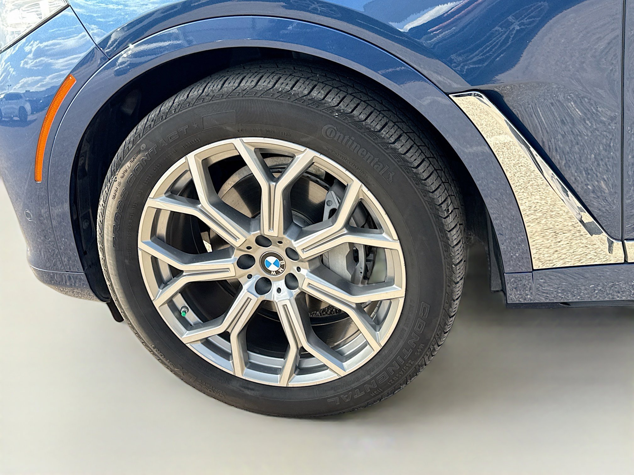 Used 2020 BMW X7 xDrive40i w/ Premium Package image 44