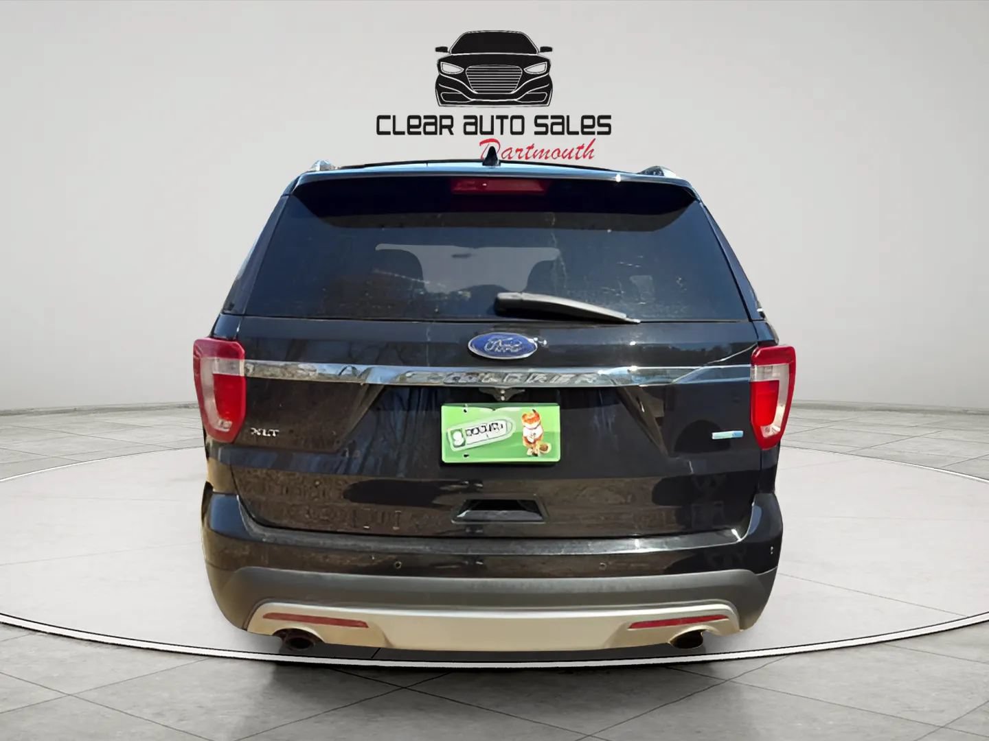 Used 2016 Ford Explorer XLT AWD/4WD image 5