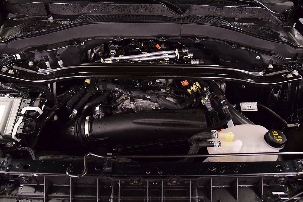 Used 2025 Ford Explorer ST-Line image 36