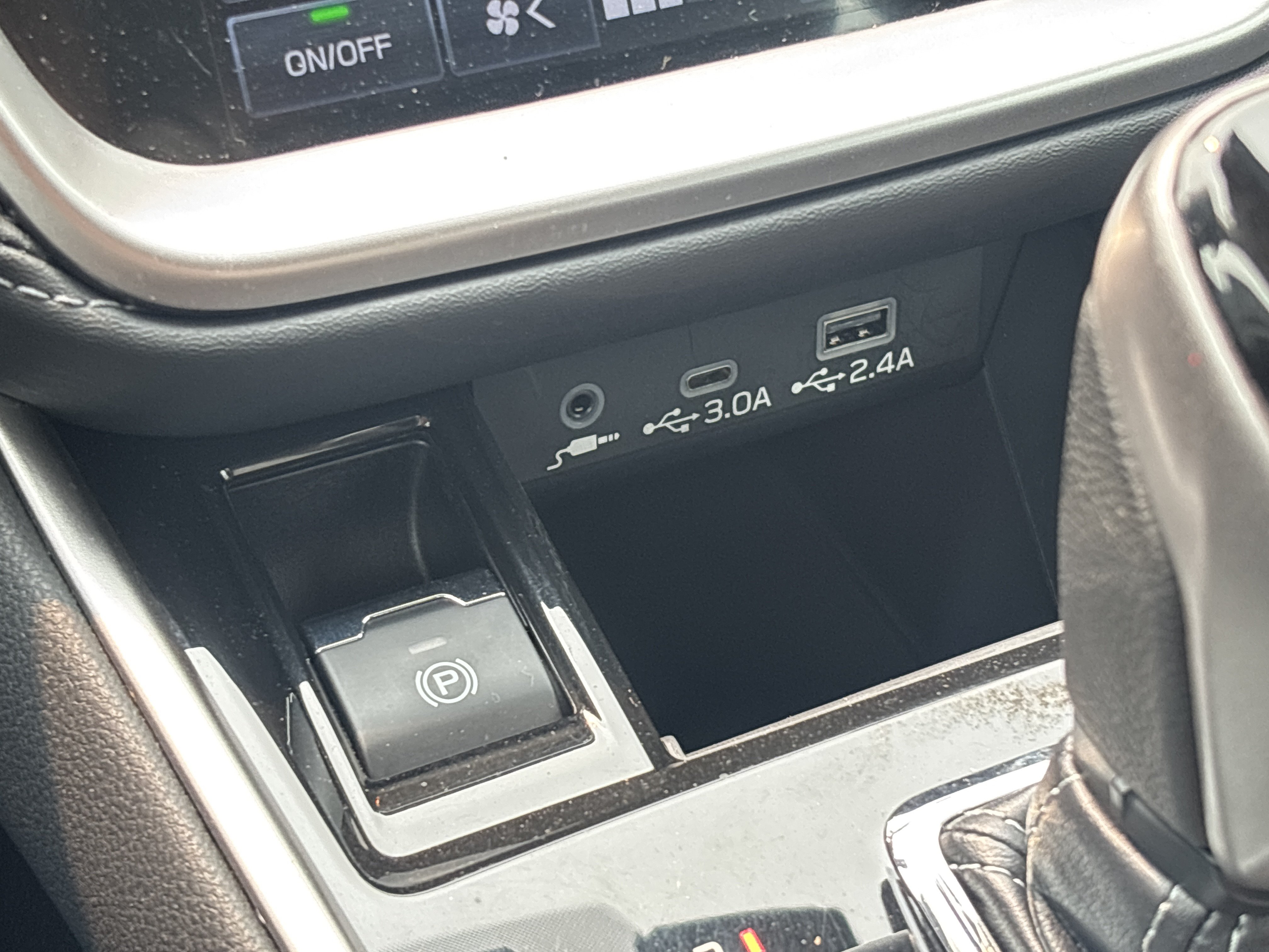 Used 2024 Subaru Legacy Premium AWD/4WD image 11