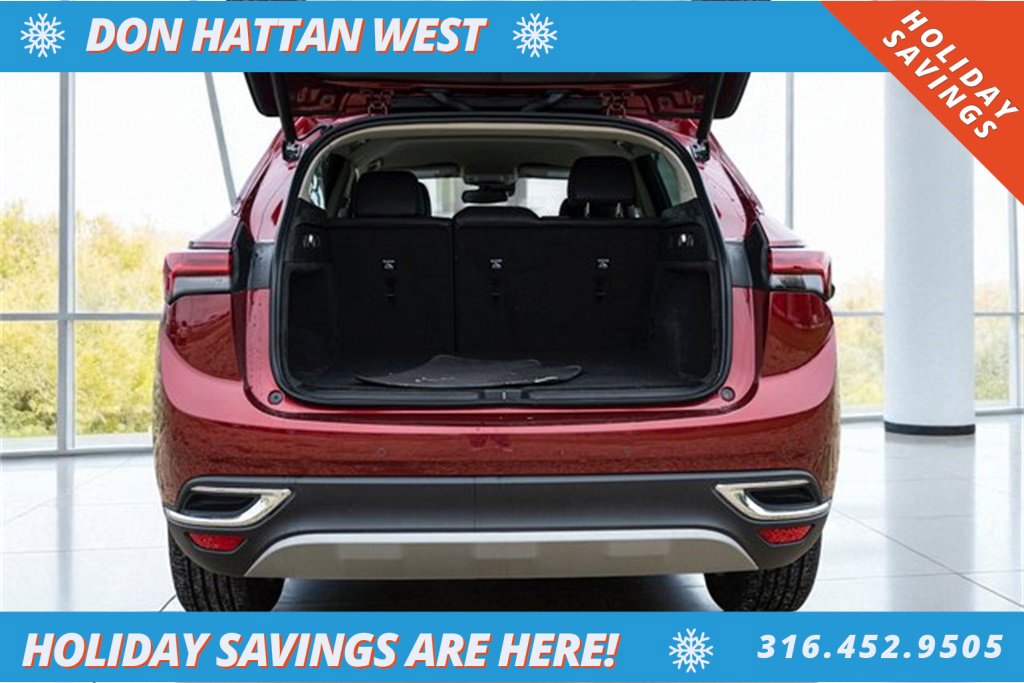 Used 2023 Buick Envision Essence image 33