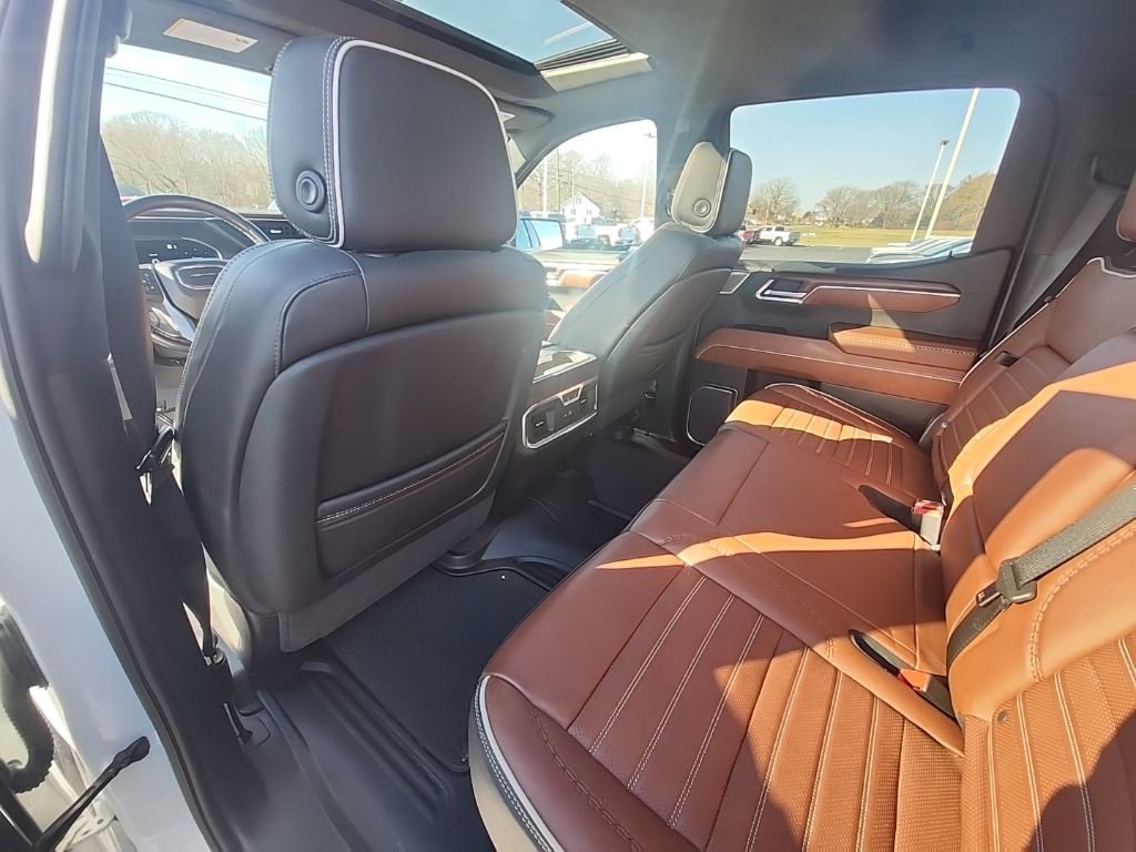 Used 2023 GMC Sierra 1500 Denali Ultimate image 15