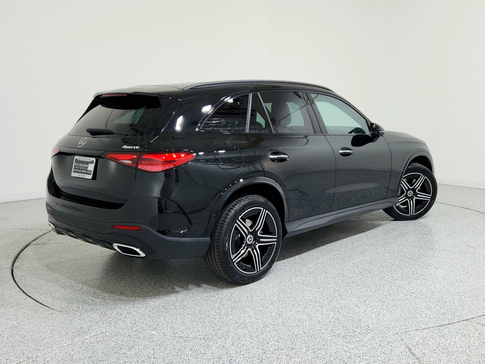 New 2026 Mercedes-Benz GLC 300 4MATIC image 3