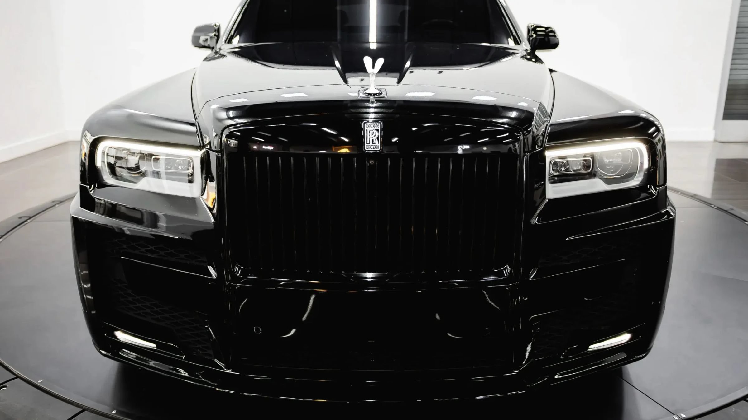 Used 2021 Rolls-Royce Cullinan AWD/4WD image 15