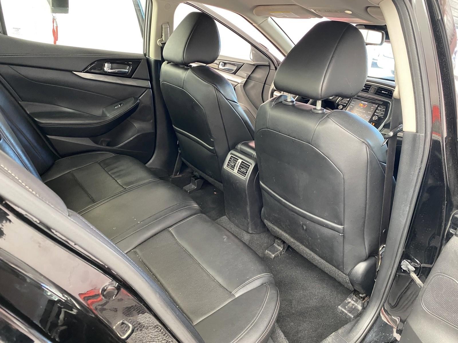 Used 2020 Nissan Maxima 3.5 SV w/ Floor Mat Group FWD image 11