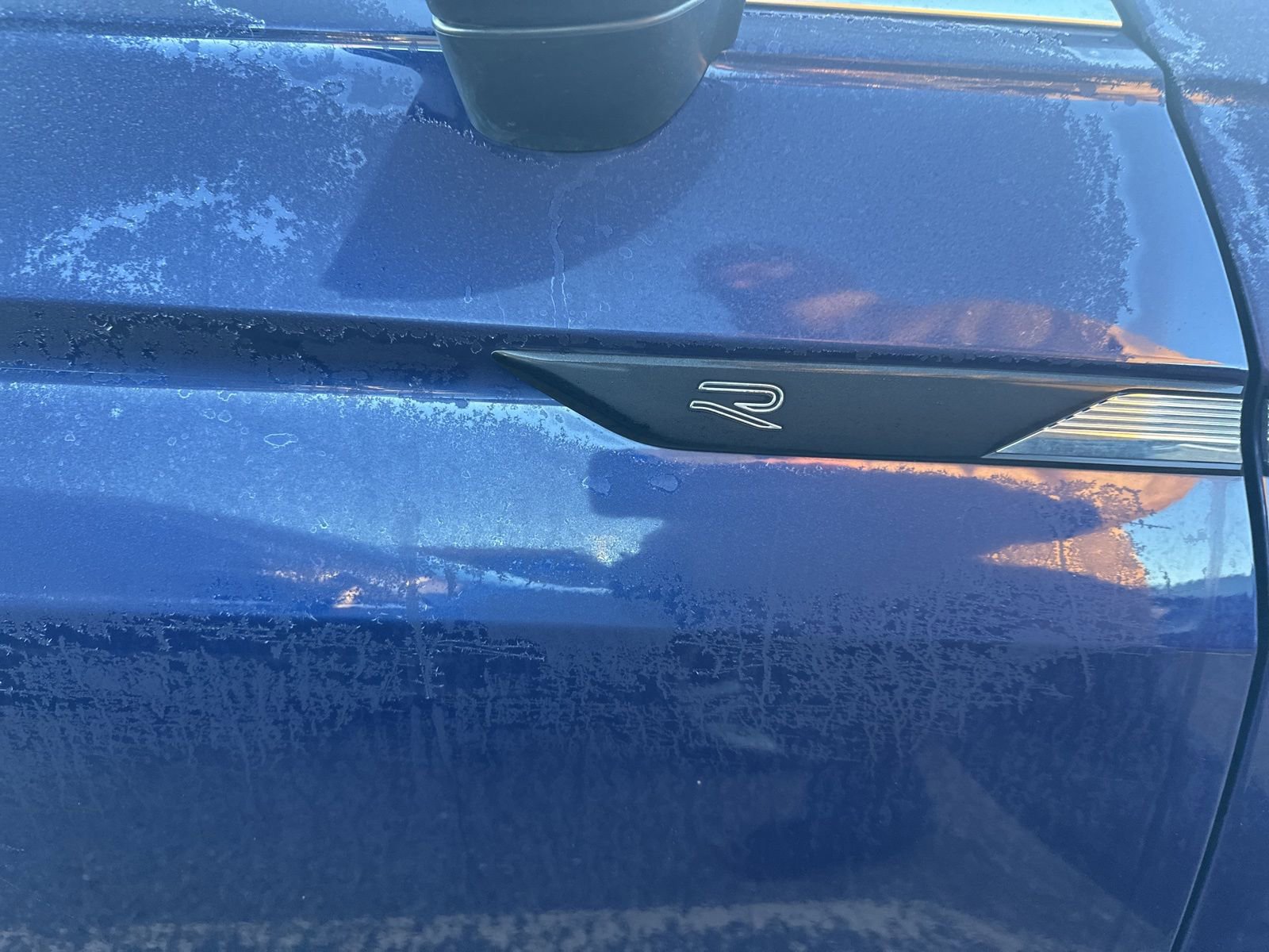 Certified 2022 Volkswagen Tiguan SEL R-Line image 7