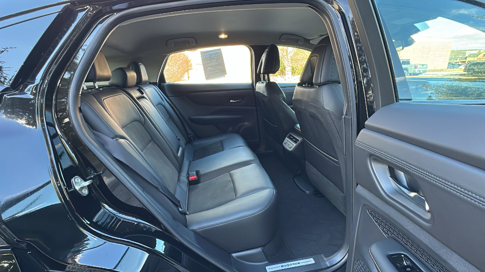 Certified 2024 Nissan Ariya AWD image 24