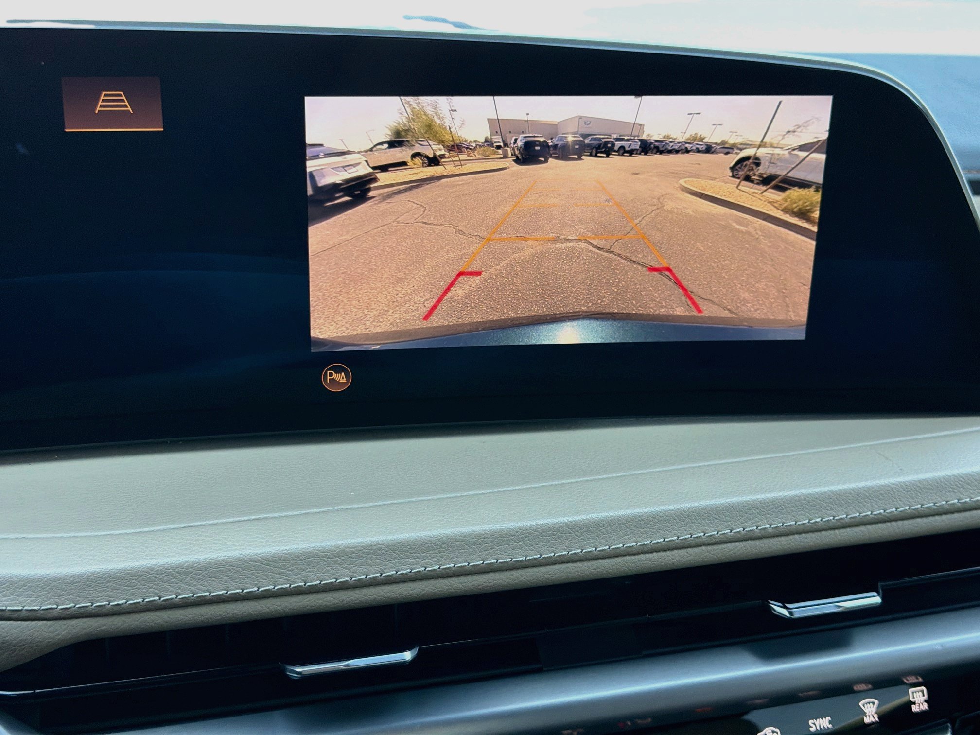 Certified 2024 Cadillac XT4 Premium Luxury FWD image 14