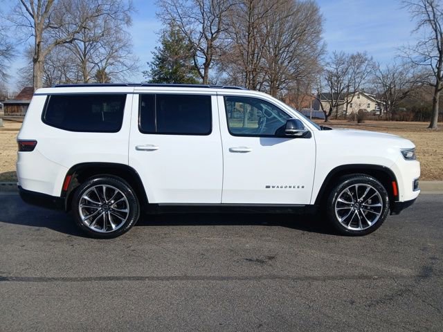 Used 2023 Jeep Wagoneer Series III w/ Premium Group I image 10