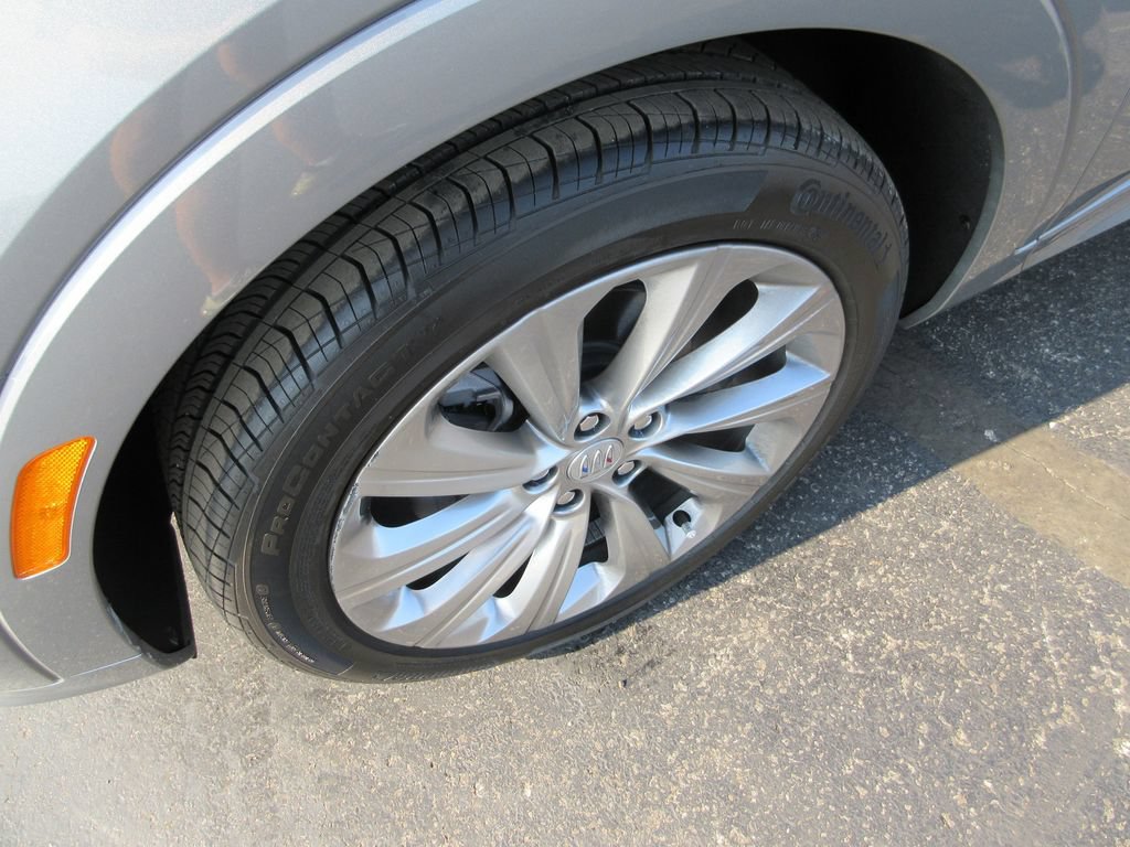 Used 2024 Buick Envista Sport Touring FWD image 13