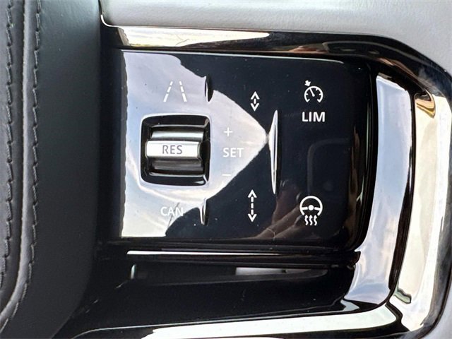 New 2026 Land Rover Range Rover Velar S image 25