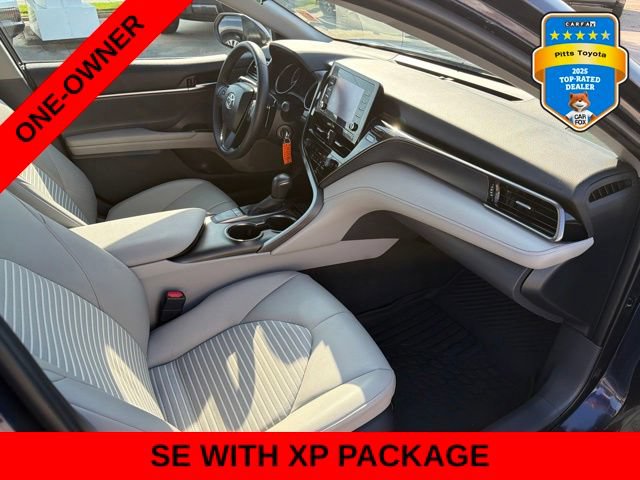 Used 2022 Toyota Camry SE FWD image 11