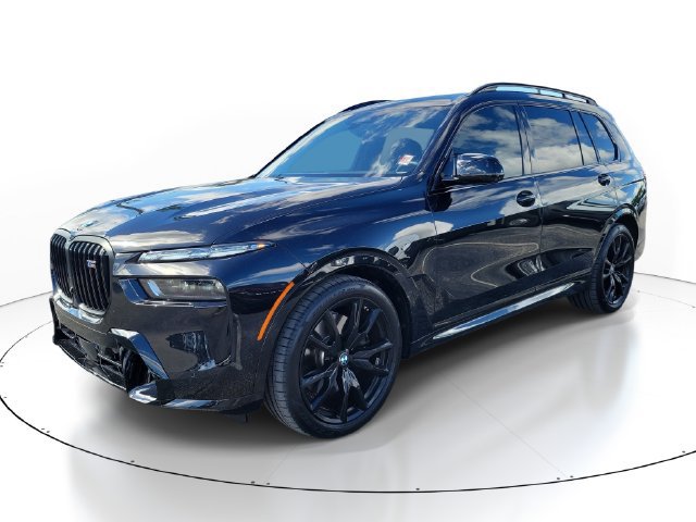 Used 2024 BMW X7 M60i w/ Executive Package AWD/4WD image 2