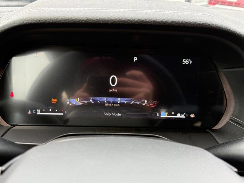 New 2025 Jeep Grand Cherokee L Limited w/ Black Appearance Package image 16