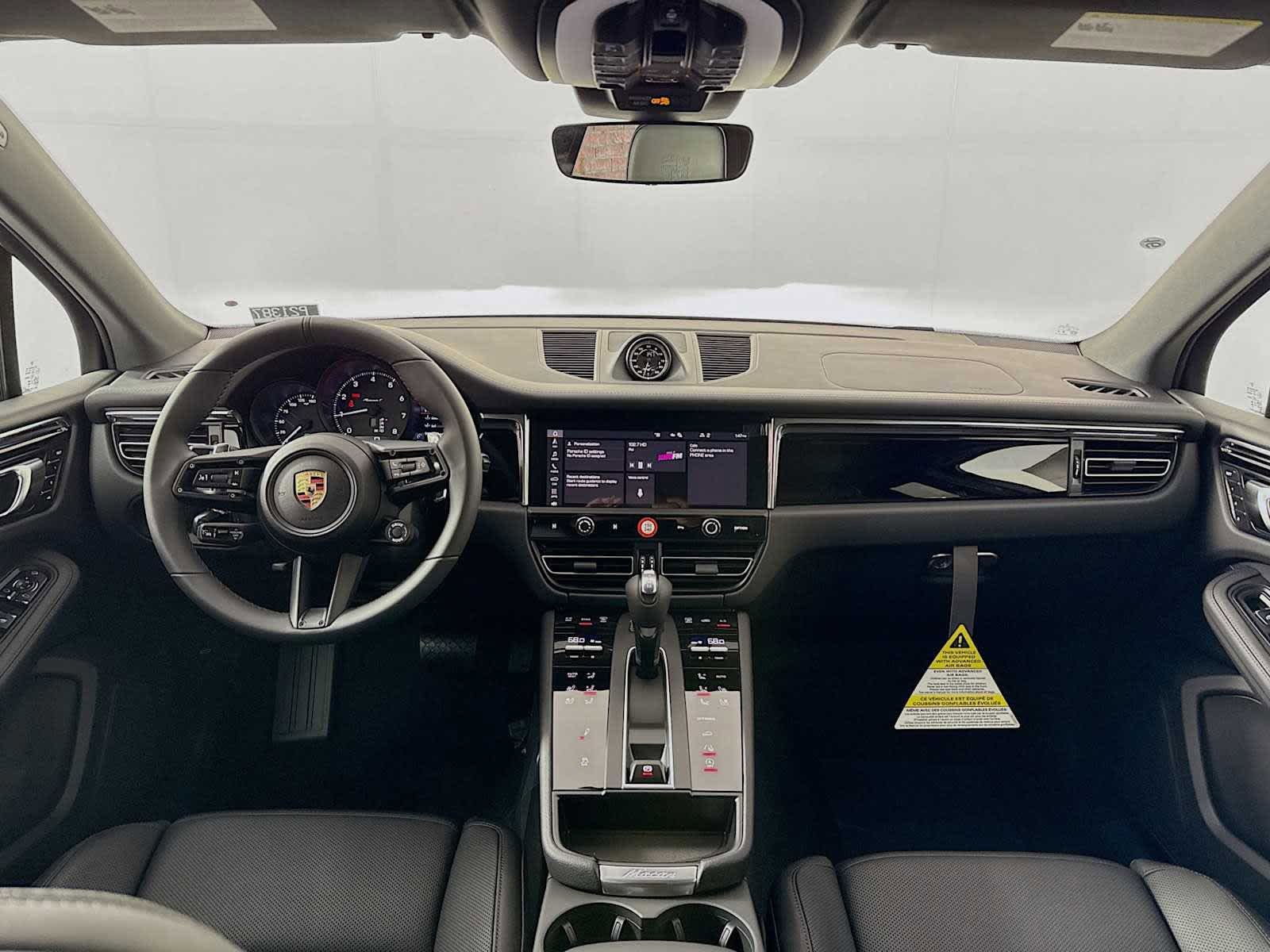 New 2025 Porsche Macan AWD/4WD image 35
