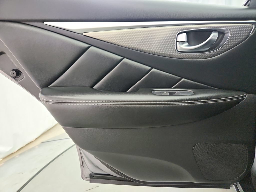 Used 2018 INFINITI Q50 Sport AWD/4WD image 22
