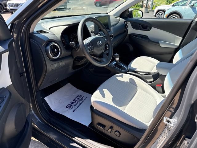 Certified 2023 Hyundai Kona SEL w/ Winter Weather Package AWD/4WD image 6