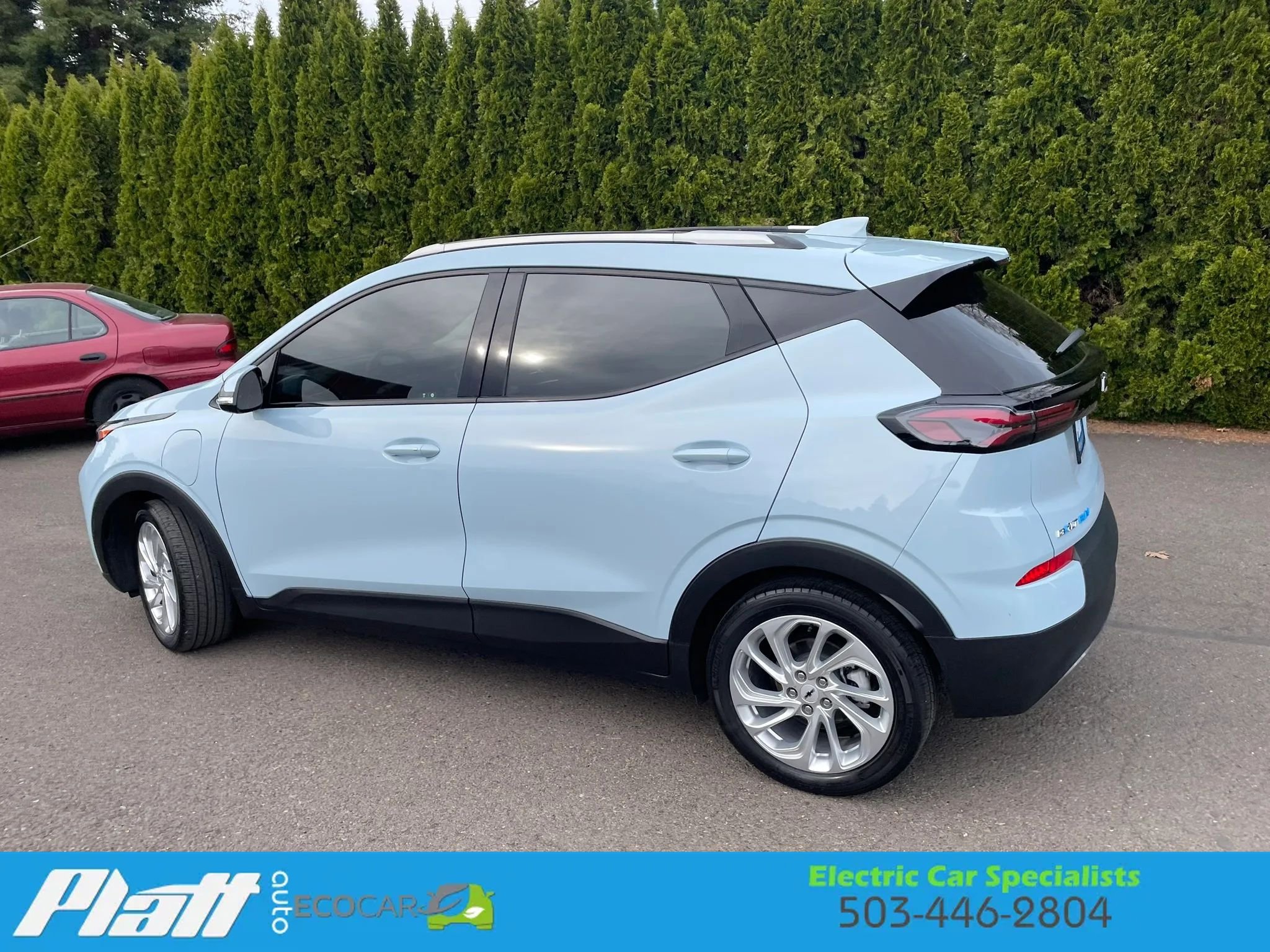 Used 2022 Chevrolet Bolt EUV LT w/ Comfort Package FWD image 5