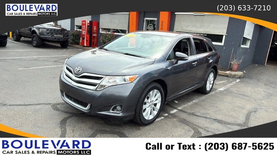 Used 2013 Toyota Venza XLE AWD/4WD image 3