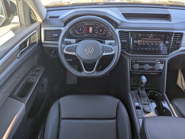 Used 2022 Volkswagen Atlas SEL image 16