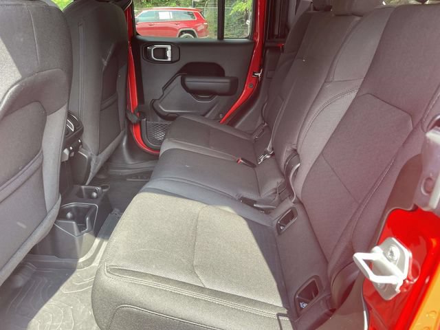 Used 2023 Jeep Gladiator Sport AWD/4WD image 11