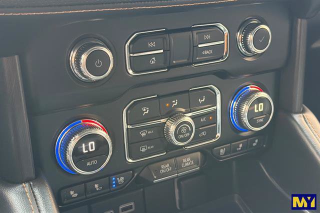 Certified 2024 GMC Yukon XL AT4 w/ AT4 Premium Plus Package AWD/4WD image 27