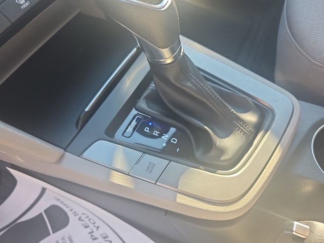 Used 2018 Hyundai Elantra SEL image 19