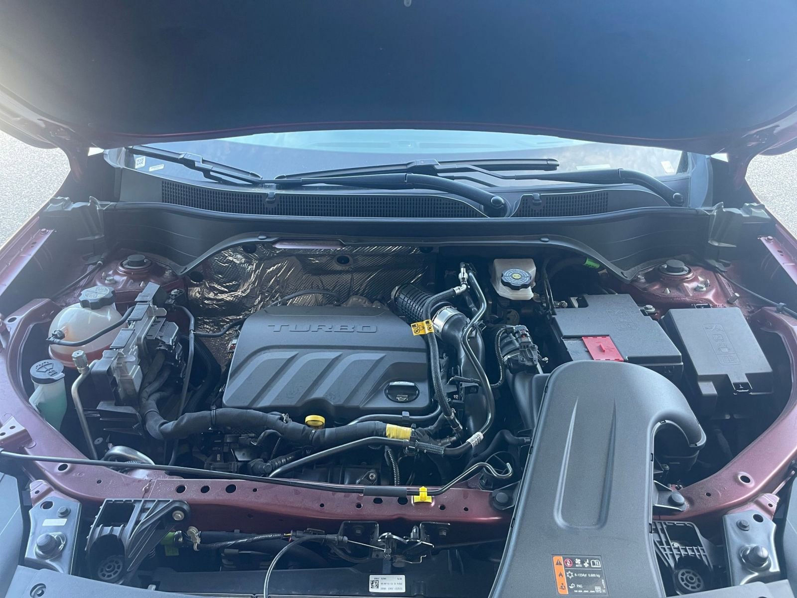 Used 2025 Chevrolet Trax LT image 31