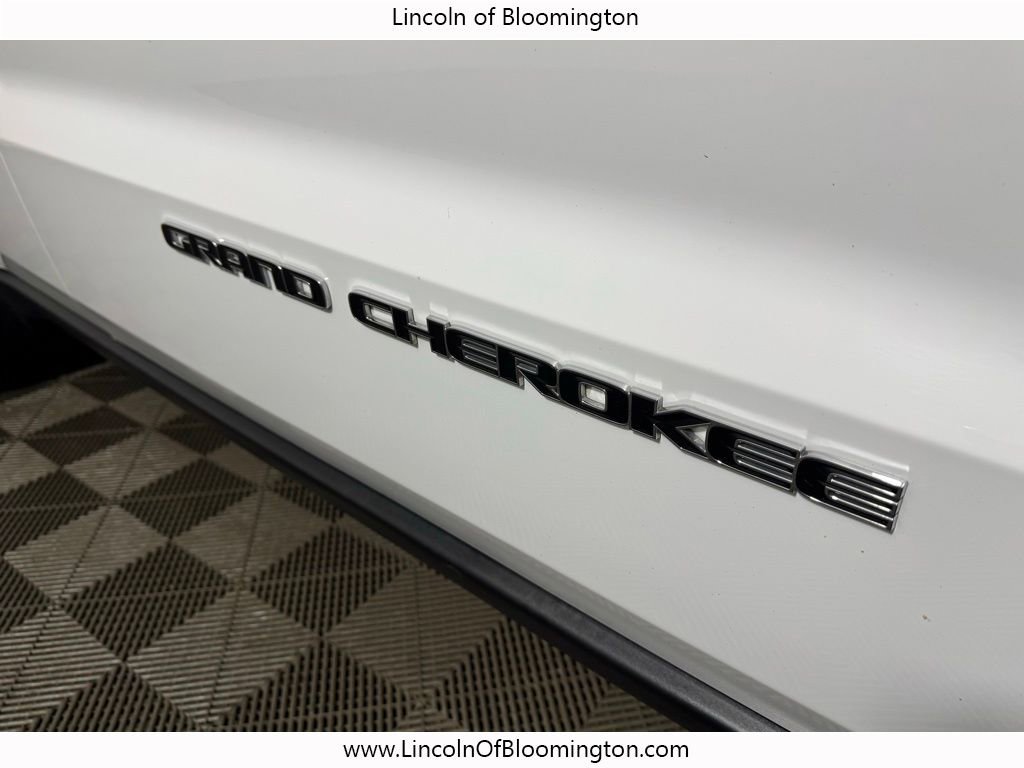 Used 2021 Jeep Grand Cherokee Limited w/ Trailer Tow Group IV image 12