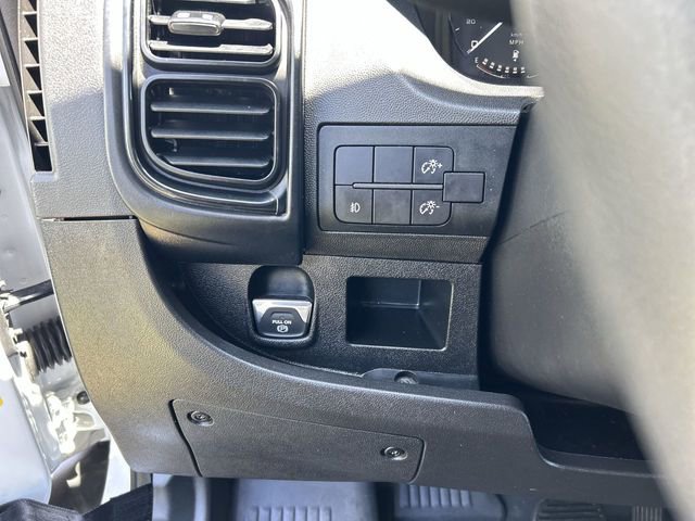 Used 2025 RAM ProMaster 2500 w/ Convenience Group FWD image 17