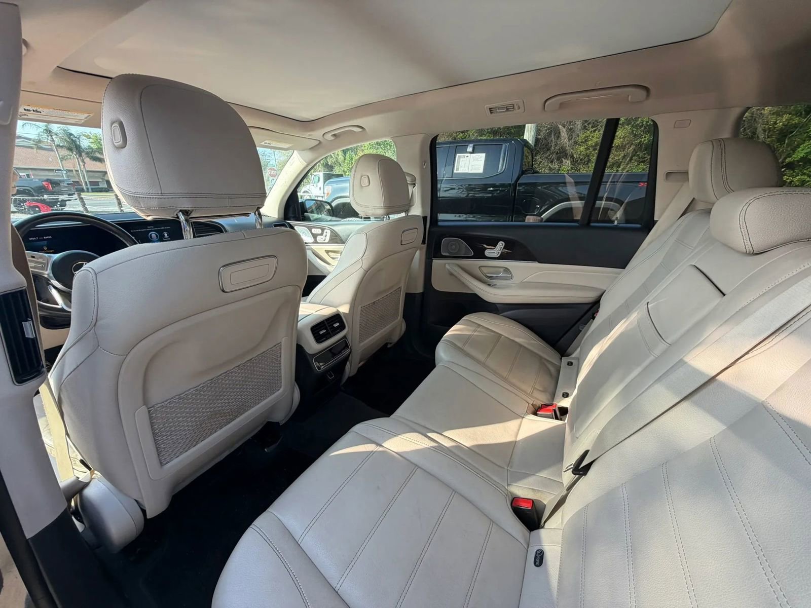 Used 2020 Mercedes-Benz GLS 580 4MATIC image 9