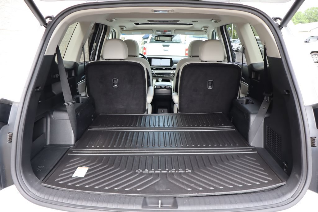 Used 2023 Kia Telluride EX w/ EX Captain's Chair Package AWD/4WD image 31