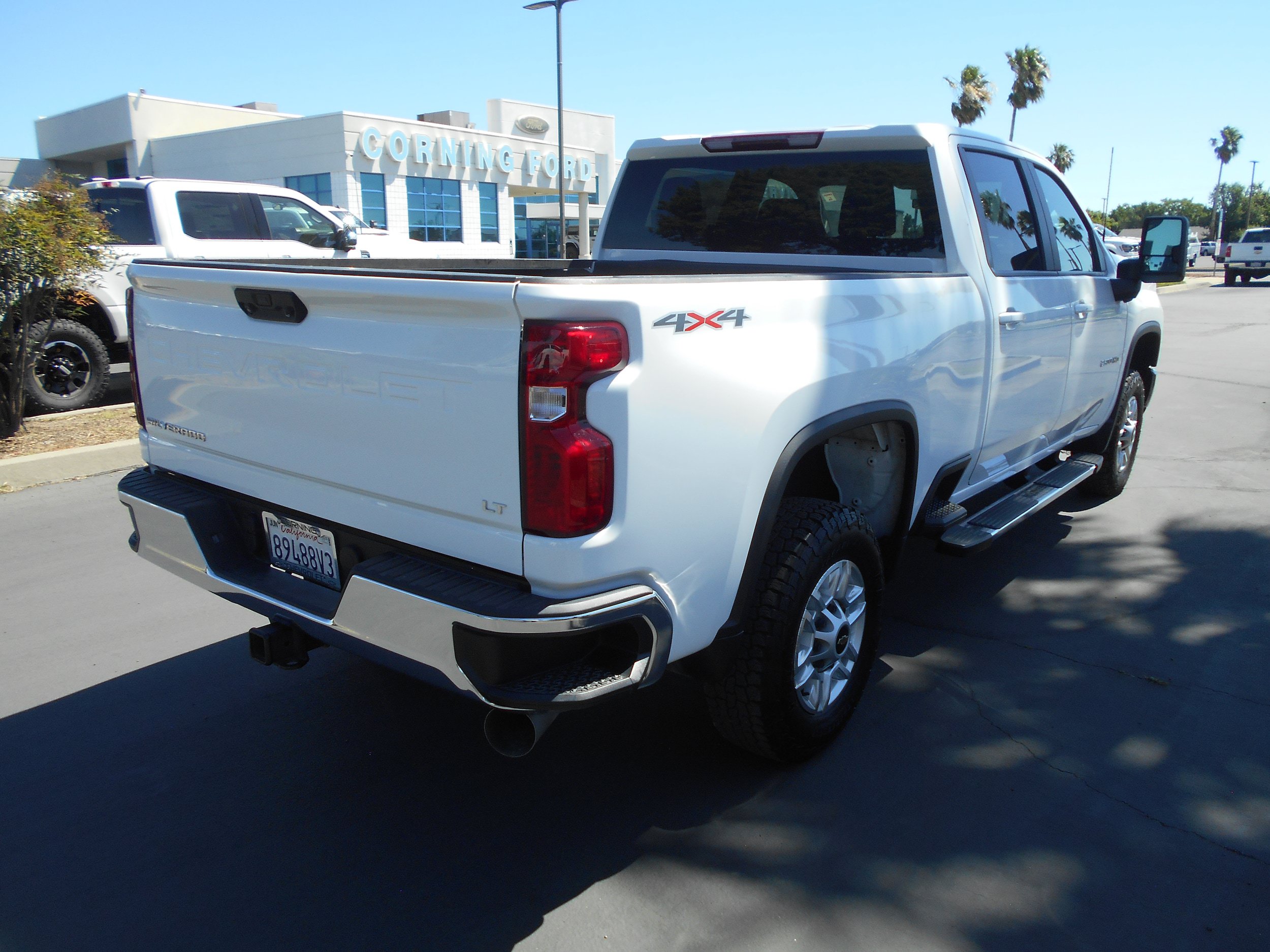 Used 2024 Chevrolet Silverado 2500 LT AWD/4WD image 6