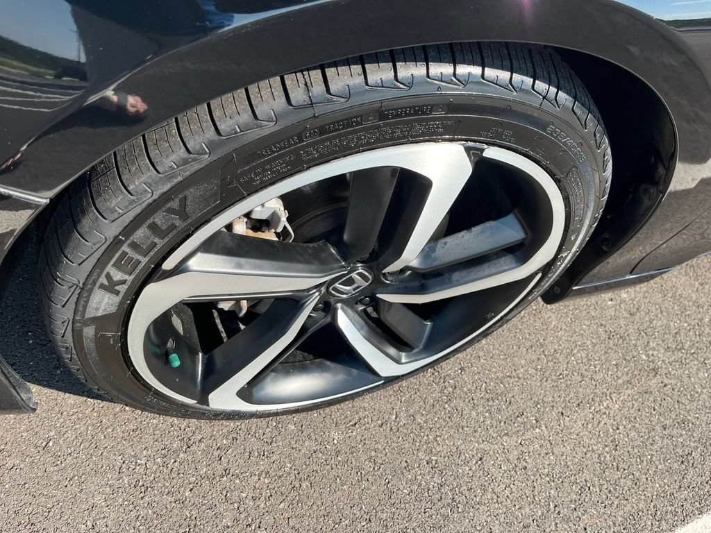 Used 2020 Honda Accord Sport image 9