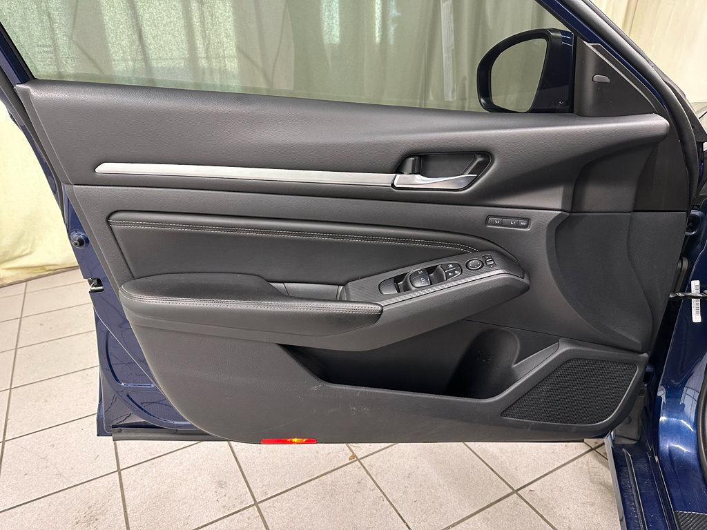 Used 2019 Nissan Altima 2.5 Platinum image 33