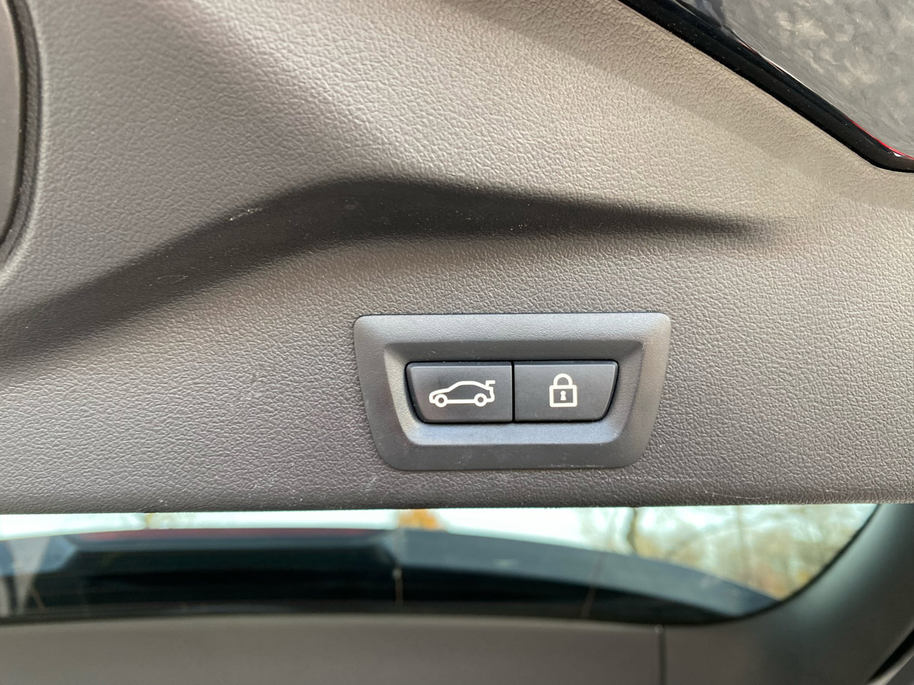 Used 2019 BMW X5 xDrive40i w/ Executive Package image 46