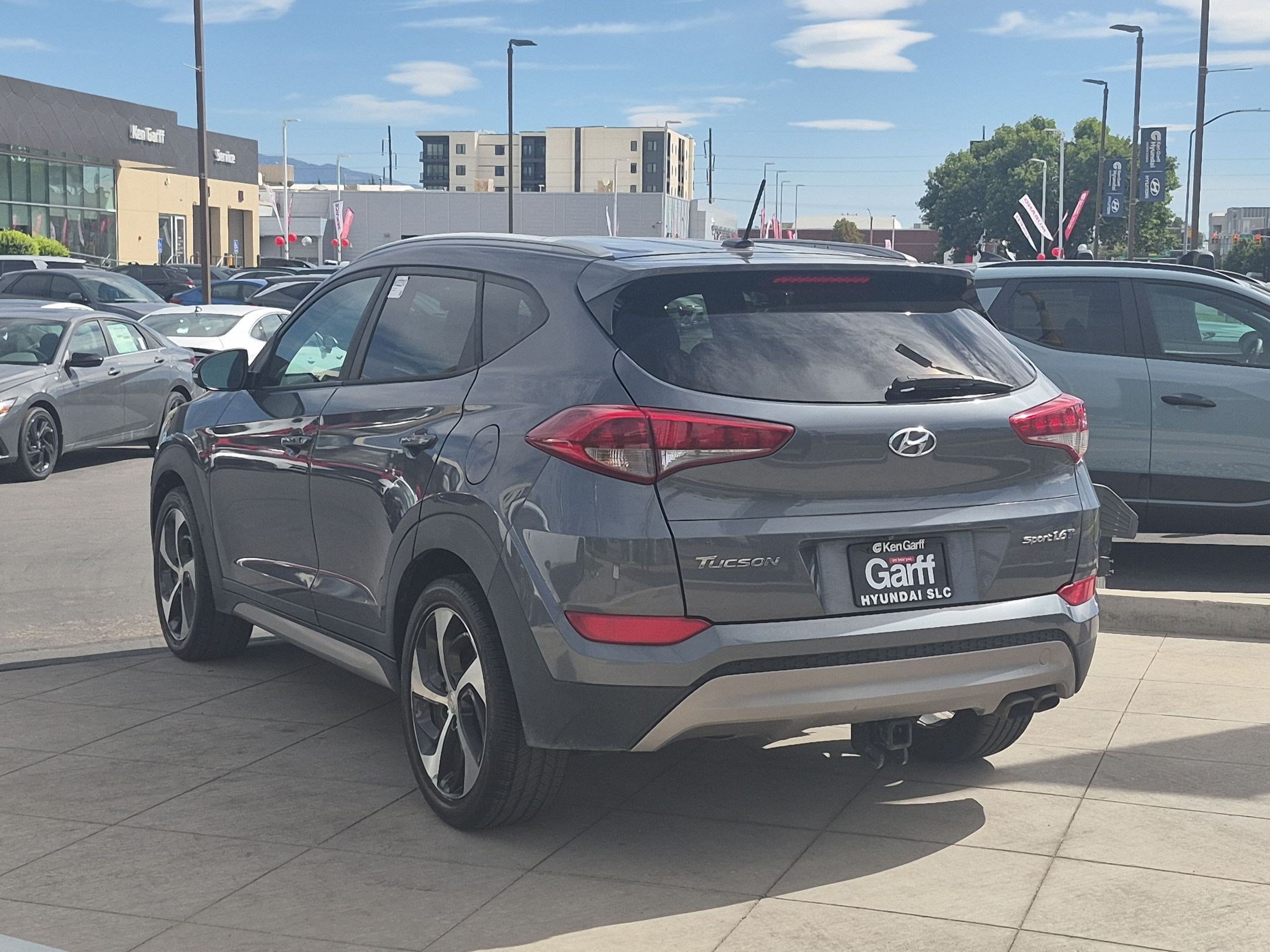 Used 2017 Hyundai Tucson Sport FWD image 7
