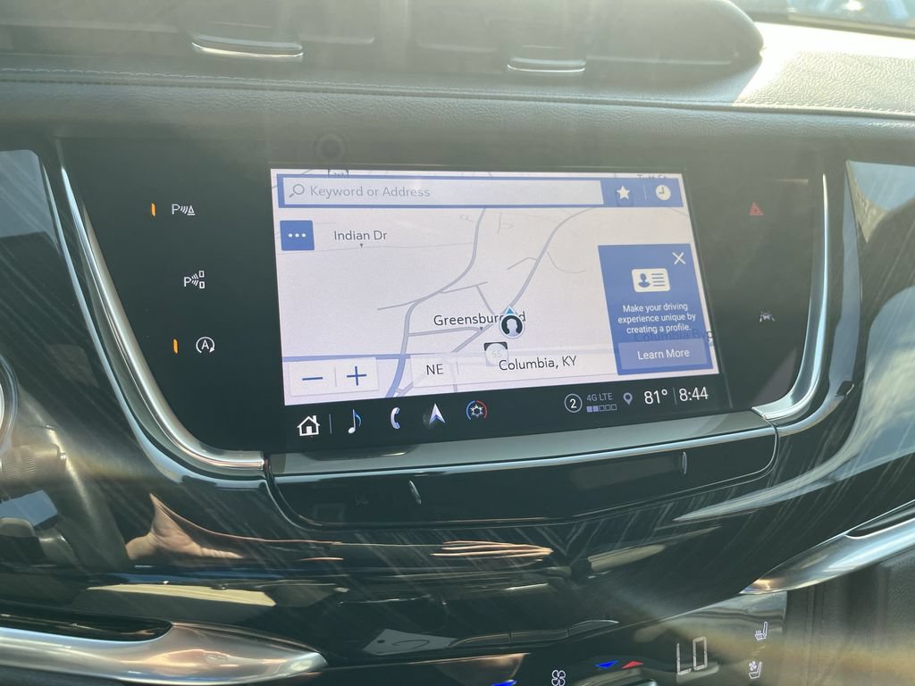 Used 2023 Cadillac XT6 Premium Luxury w/ Technology Package FWD image 16
