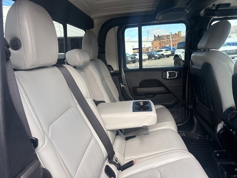 Used 2022 Jeep Gladiator Mojave w/ LED Lighting Group image 13