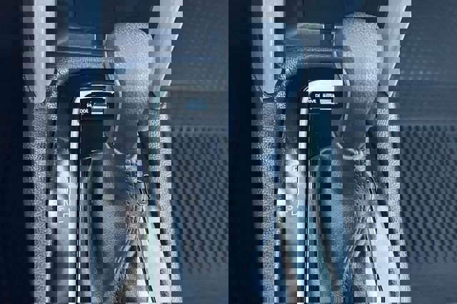 Certified 2024 Toyota Corolla Cross SE w/ Moonroof Package image 27