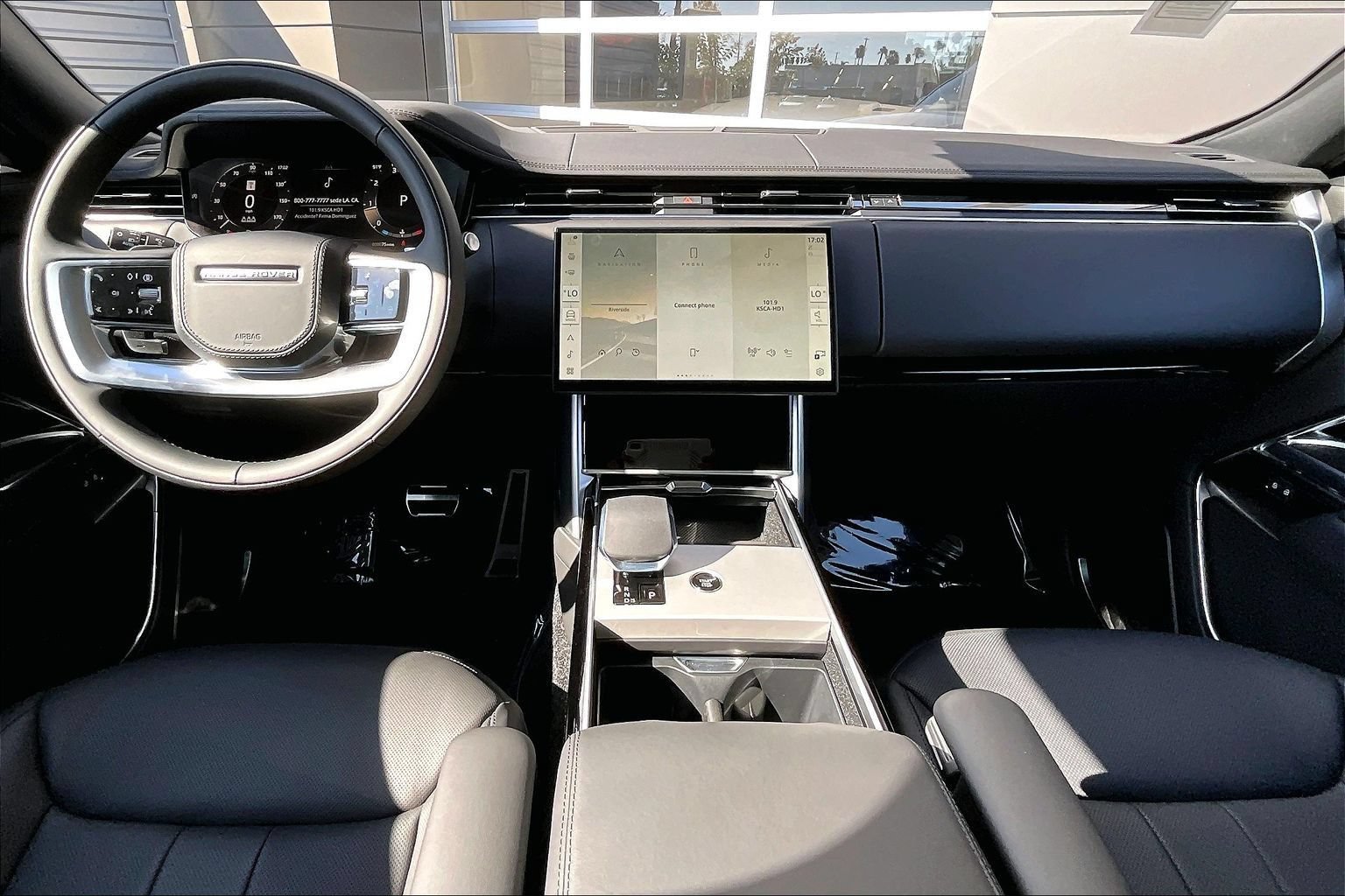 New 2026 Land Rover Range Rover SE AWD/4WD image 5