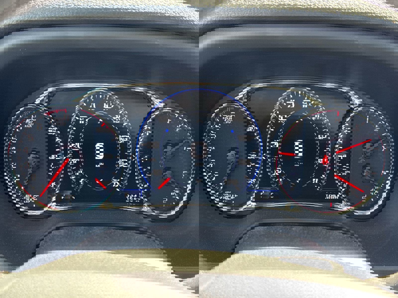 Used 2023 GMC Acadia SLT w/ Technology Package image 21