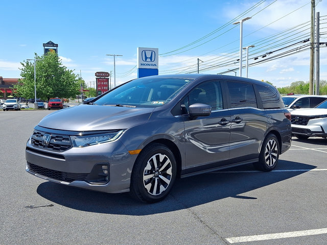Certified 2026 Honda Odyssey EX-L image 3