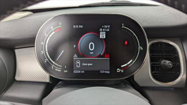 Used 2024 MINI Cooper 2-Door Hardtop image 19